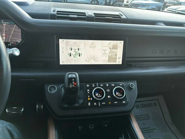 2020 Land Rover Defender MSRP$82950/110-X/BlindSpot/LaneKeepAssist/3rd Row SeatsNAV - 22969048 - 21