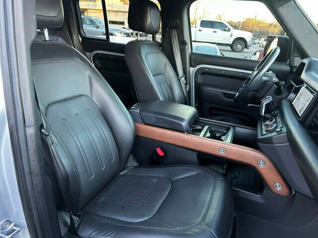 2020 Land Rover Defender MSRP$82950/110-X/BlindSpot/LaneKeepAssist/3rd Row SeatsNAV - 22969048 - 27