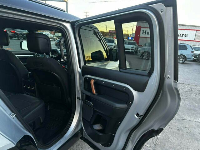 2020 Land Rover Defender MSRP$82950/110-X/BlindSpot/LaneKeepAssist/3rd Row SeatsNAV - 22969048 - 31