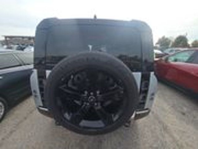 2020 Land Rover Defender MSRP$82950/110-X/BlindSpot/LaneKeepAssist/3rd Row SeatsNAV - 22969048 - 4