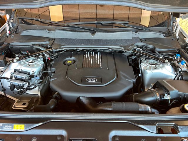 2020 Land Rover Discovery HSE Luxury Td6 Diesel - 22793510 - 37