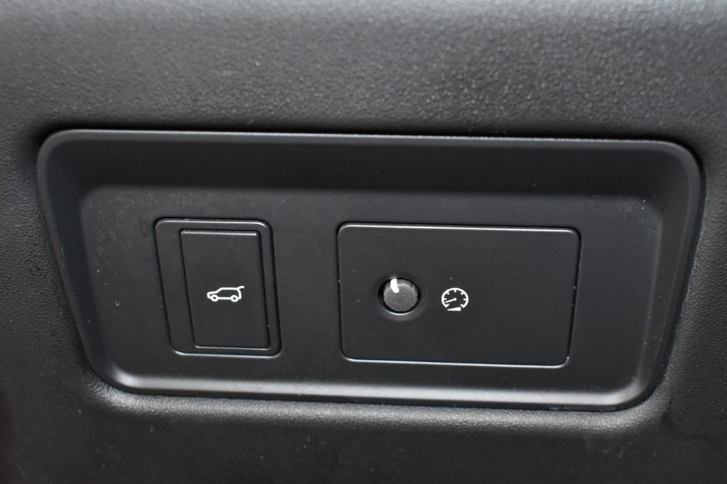 2020 Land Rover Discovery HSE Luxury V6 Supercharged - 22123531 - 18