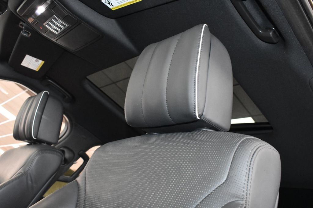 2020 Land Rover Discovery HSE Luxury V6 Supercharged - 22123531 - 23