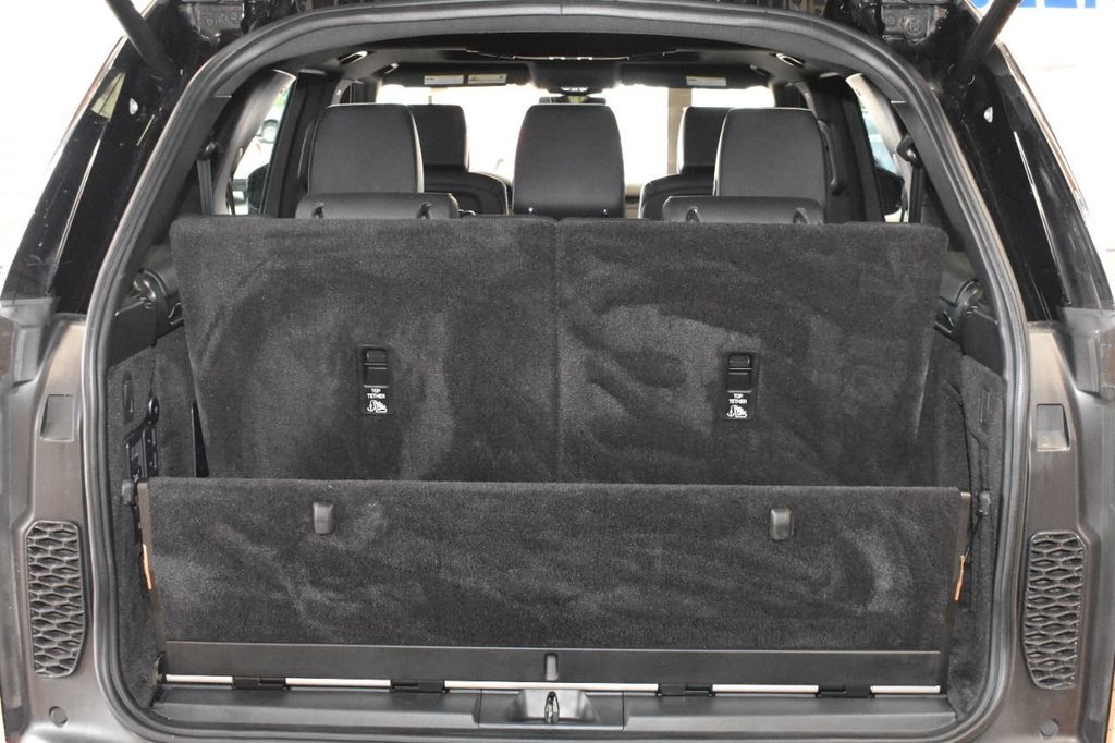 2020 Land Rover Discovery HSE Luxury V6 Supercharged - 22123531 - 32