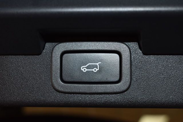 2020 Land Rover Discovery HSE V6 Supercharged - 22232758 - 34