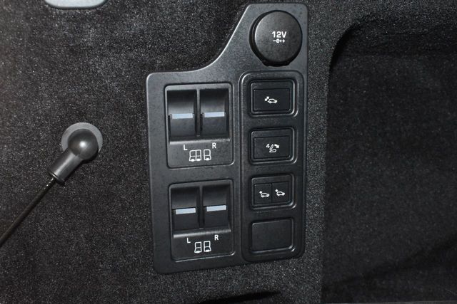 2020 Land Rover Discovery HSE V6 Supercharged - 22232758 - 35