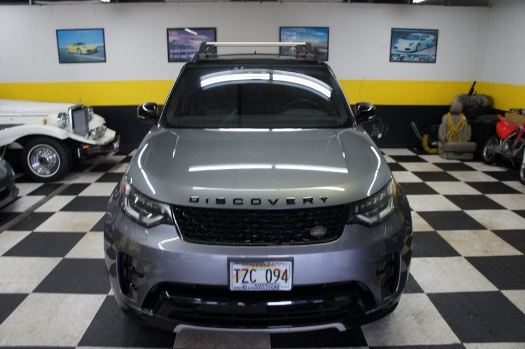 2020 Land Rover Discovery Landmark Edition! Stunning! - 23005385 - 11