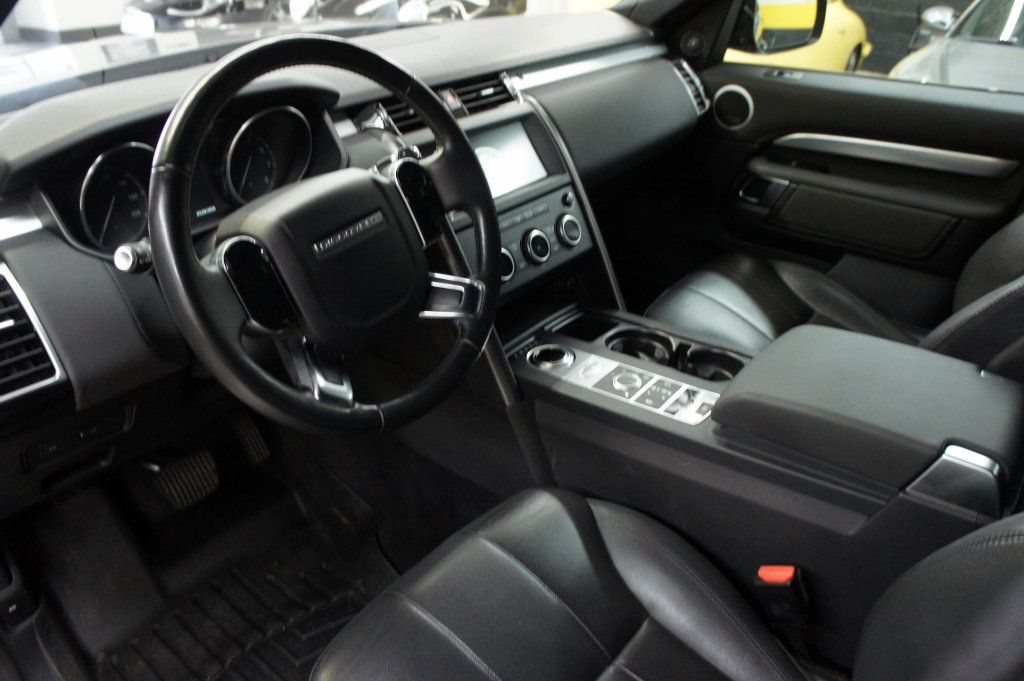 2020 Land Rover Discovery Landmark Edition! Stunning! - 23005385 - 30