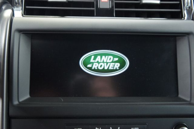 2020 Land Rover Discovery Landmark Edition! Stunning! - 23005385 - 34