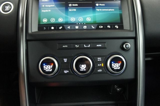 2020 Land Rover Discovery Landmark Edition! Stunning! - 23005385 - 37