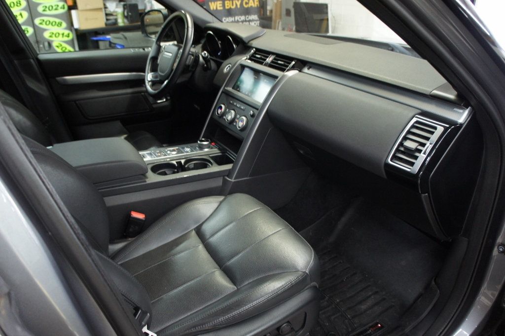 2020 Land Rover Discovery Landmark Edition! Stunning! - 23005385 - 3