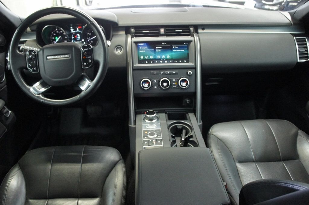 2020 Land Rover Discovery Landmark Edition! Stunning! - 23005385 - 43