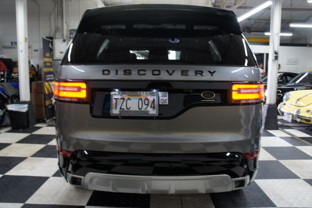 2020 Land Rover Discovery Landmark Edition! Stunning! - 23005385 - 46
