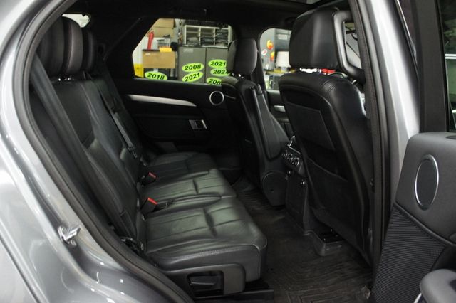2020 Land Rover Discovery Landmark Edition! Stunning! - 23005385 - 49