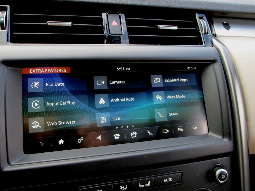 2020 Land Rover Discovery Landmark photo 26