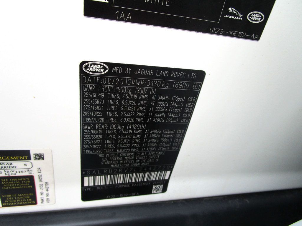 2020 Land Rover Discovery Landmark photo 39