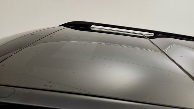 2020 Land Rover Discovery SE V6 Supercharged w/ 7 Seats, Drive Pkg & Cold Climate Pkg - 23017545 - 9