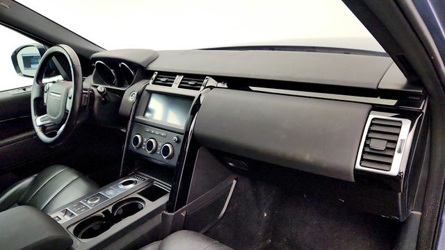 2020 Land Rover Discovery SE V6 Supercharged w/ 7 Seats, Drive Pkg & Cold Climate Pkg - 23017545 - 23