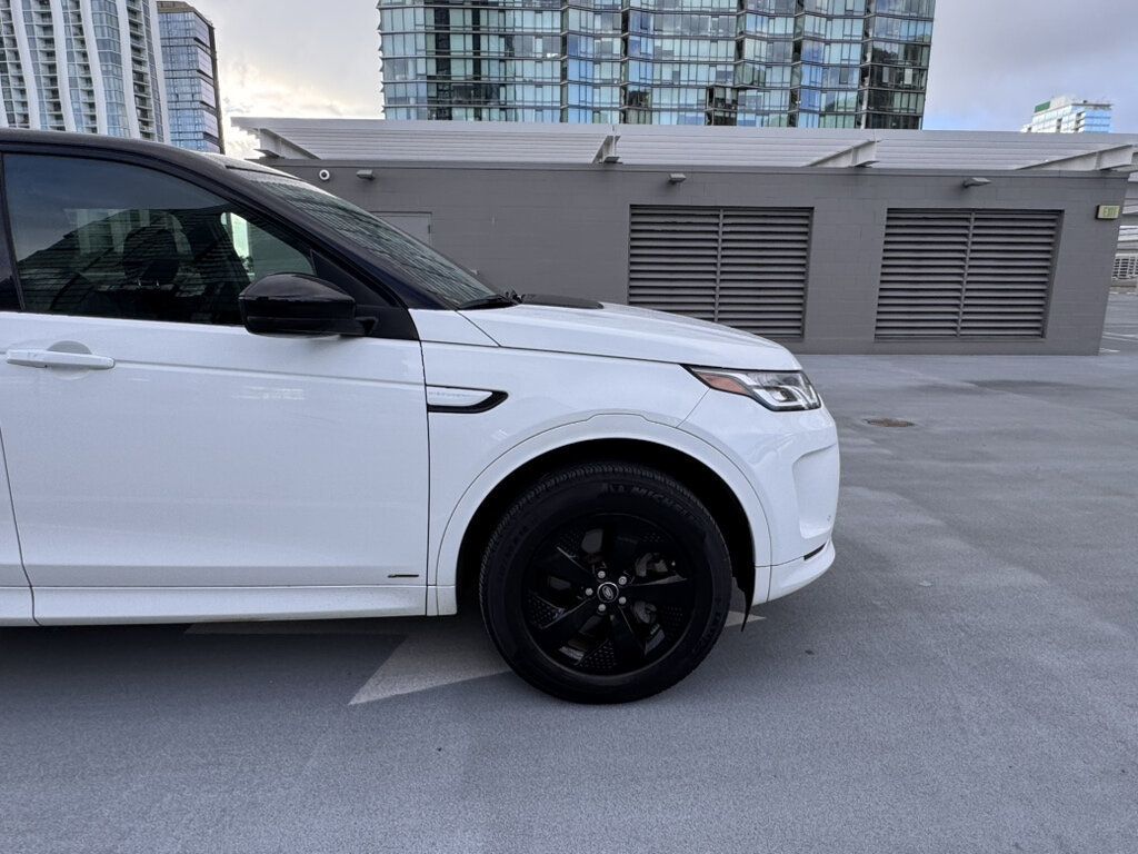 2020 Land Rover Discovery Sport Discovery Sport R Dynamic w 3rd row seats - 23048231 - 11