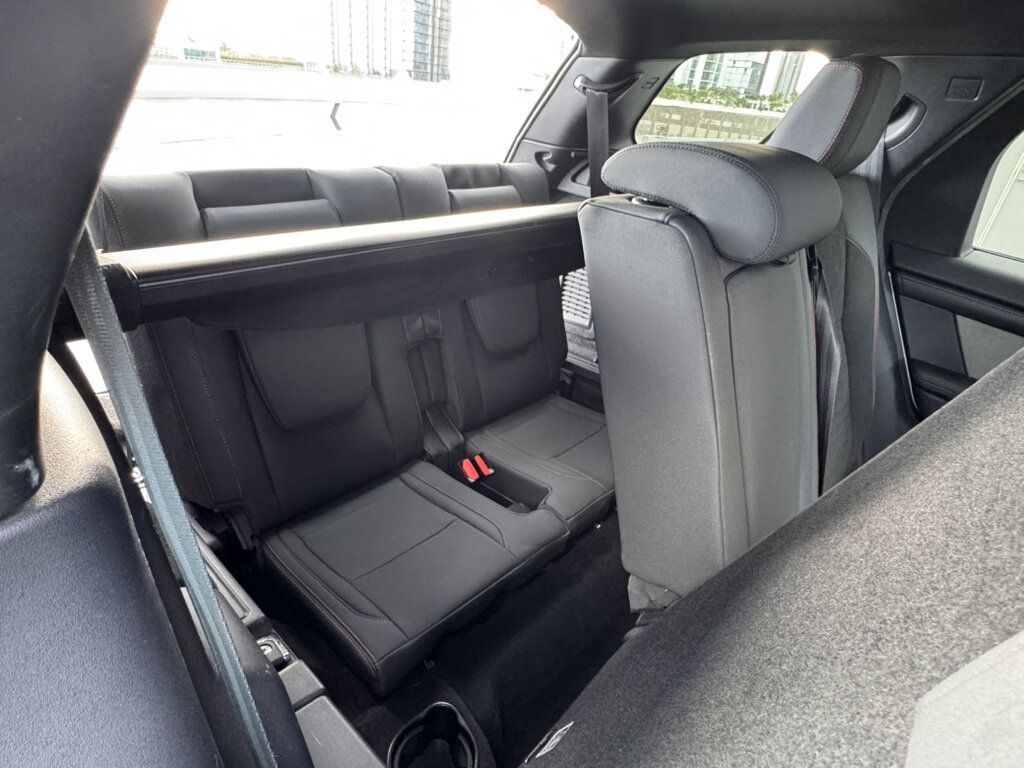 2020 Land Rover Discovery Sport Discovery Sport R Dynamic w 3rd row seats - 23048231 - 23