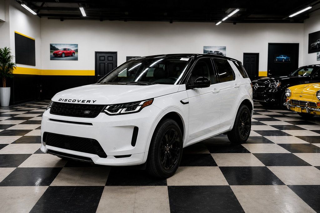 2020 Land Rover Discovery Sport Discovery Sport R Dynamic w 3rd row seats - 23048231 - 2