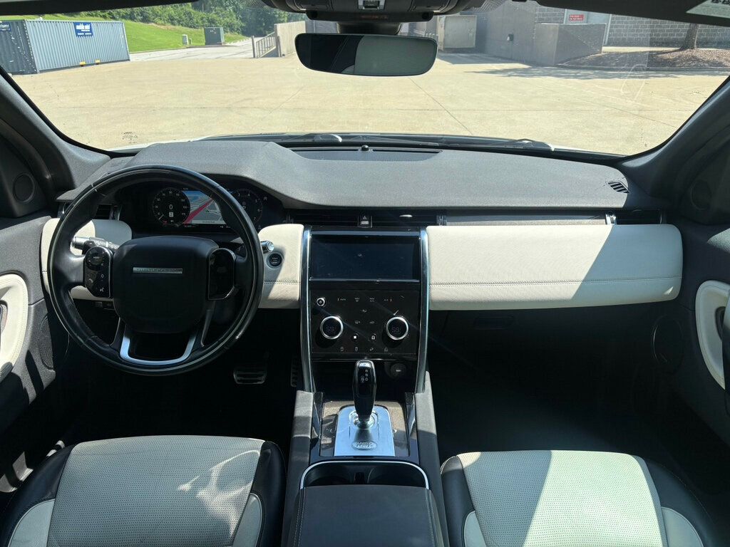 2020 Land Rover Discovery Sport SE R-Dynamic photo 13