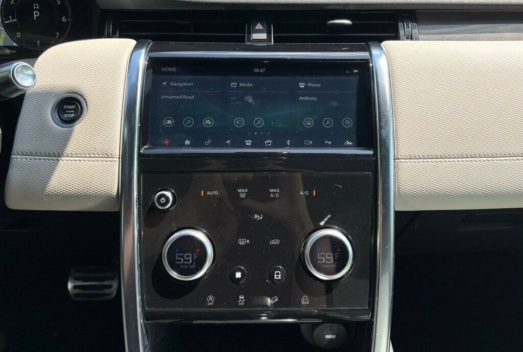 2020 Land Rover Discovery Sport SE R-Dynamic photo 19
