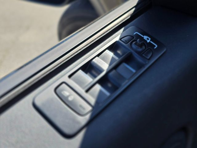 2020 Land Rover Discovery Sport S 4WD - 22981400 - 24