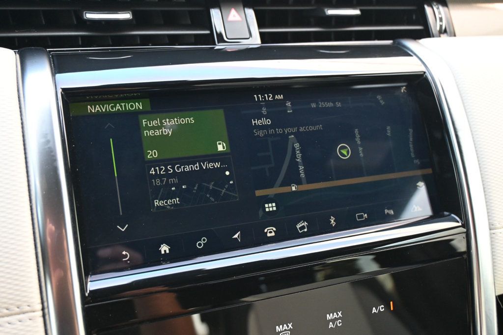 2020 Land Rover Discovery Sport SE R-Dynamic photo 12