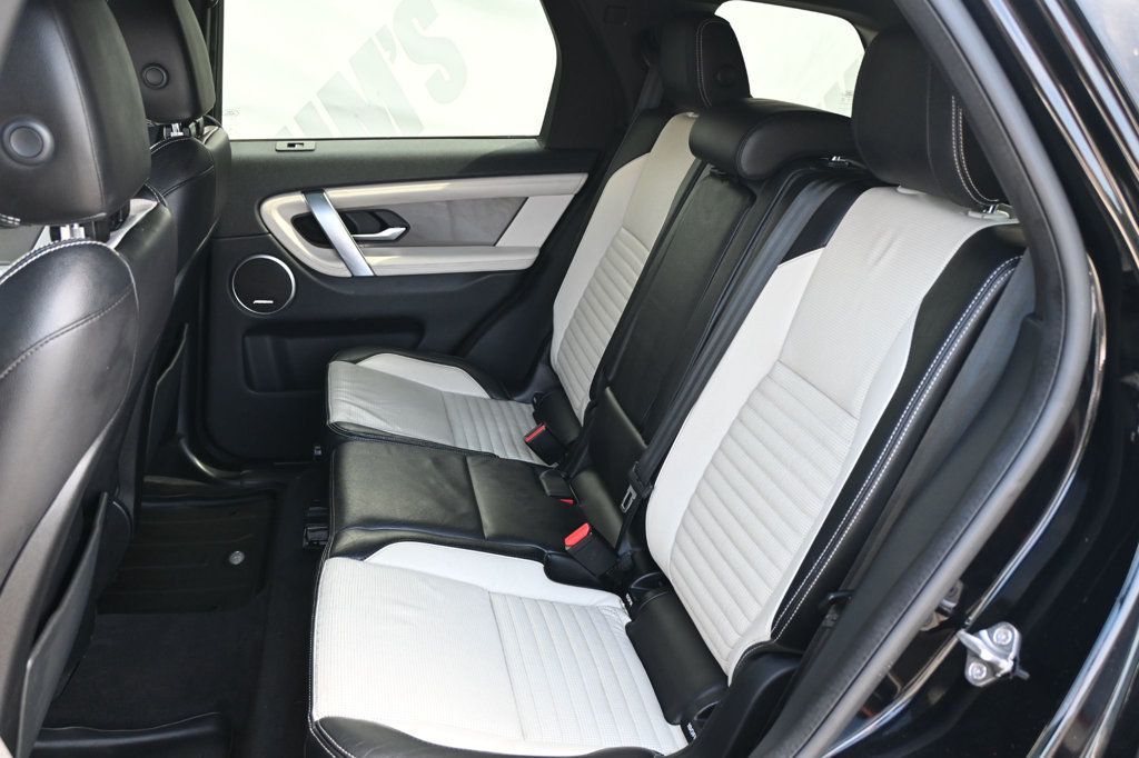 2020 Land Rover Discovery Sport SE R-Dynamic photo 15