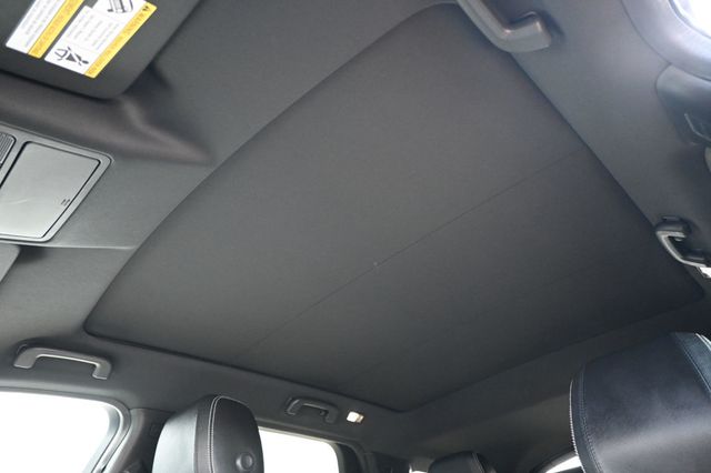 2020 Land Rover Discovery Sport SE R-Dynamic 4WD - 22893821 - 20