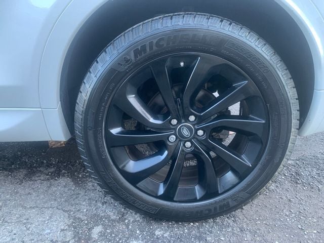 2020 Land Rover Discovery Sport SE R-Dynamic 4WD - 22954057 - 17