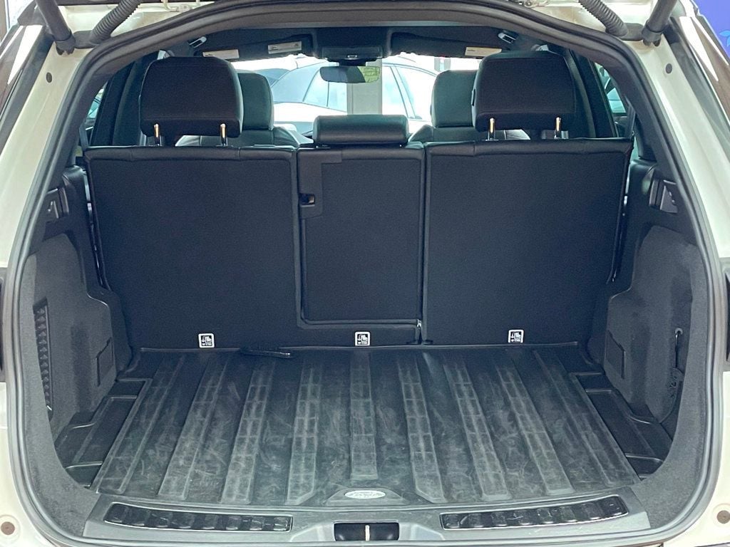 2020 Land Rover Discovery Sport S R-Dynamic 4WD - 22969631 - 19