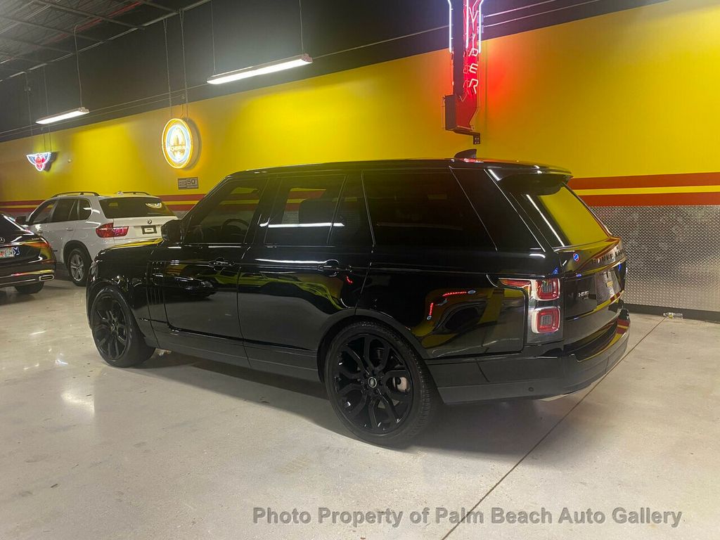 2020 Land Rover Range Rover HSE photo 6