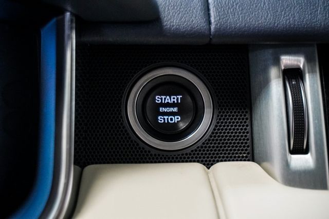 2020 Land Rover Range Rover HSE photo 31