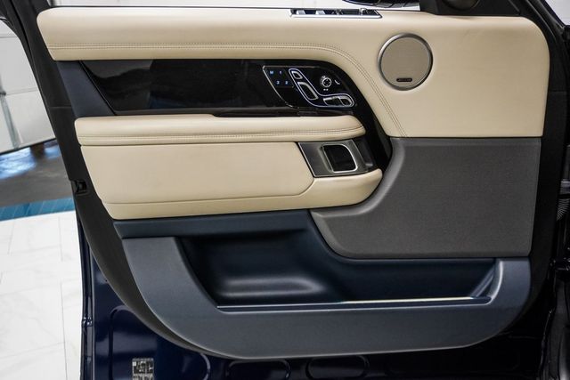 2020 Land Rover Range Rover HSE photo 33