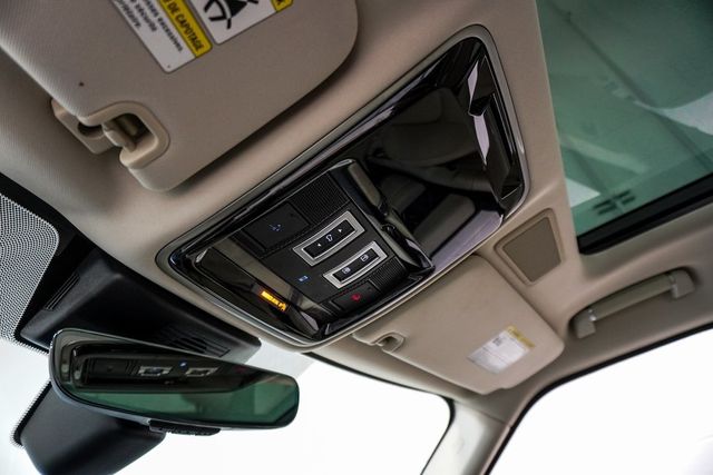 2020 Land Rover Range Rover HSE photo 41