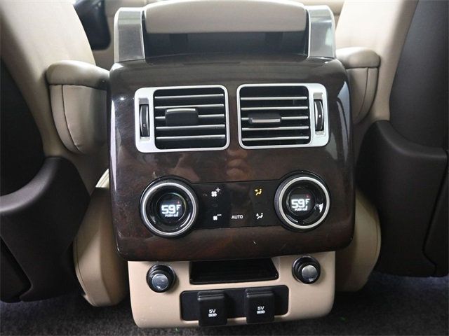2020 Land Rover Range Rover HSE photo 12