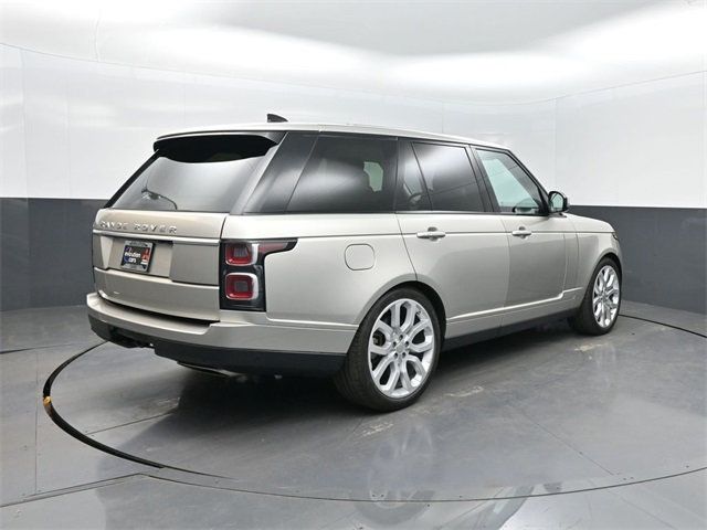 2020 Land Rover Range Rover HSE photo 30