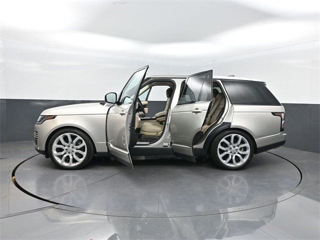 2020 Land Rover Range Rover HSE photo 37