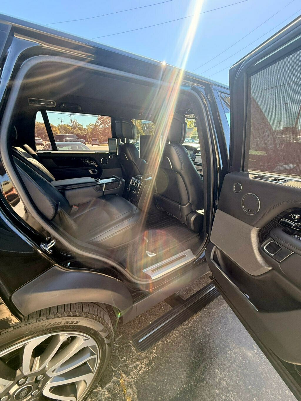 2020 Land Rover Range Rover LocalTrade/Autobiography/Heated&CooledSeats/RearEntertainment - 22930996 - 16