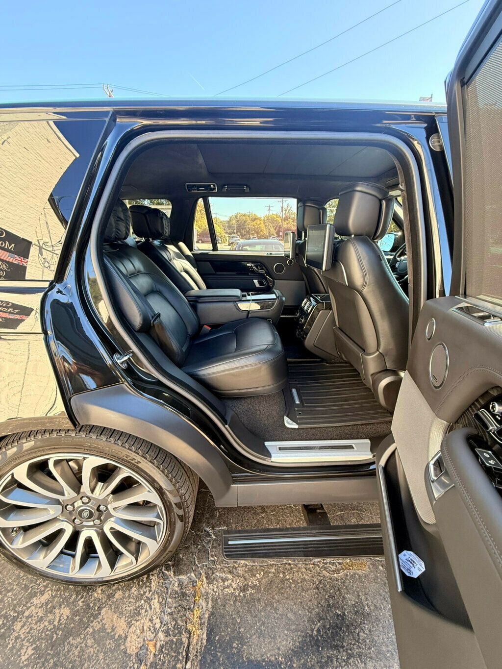 2020 Land Rover Range Rover LocalTrade/Autobiography/Heated&CooledSeats/RearEntertainment - 22930996 - 17