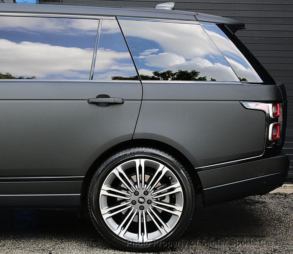 2020 Land Rover Range Rover Long Wheel Base  - 23029341 - 17