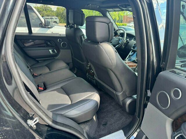 2020 Land Rover Range Rover P525 HSE photo 15
