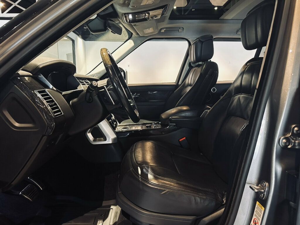 2020 Land Rover Range Rover MSRP$154,970Autobiography/ArgentoInteriorTrim/SVOUltra/CoolBox - 23060928 - 10