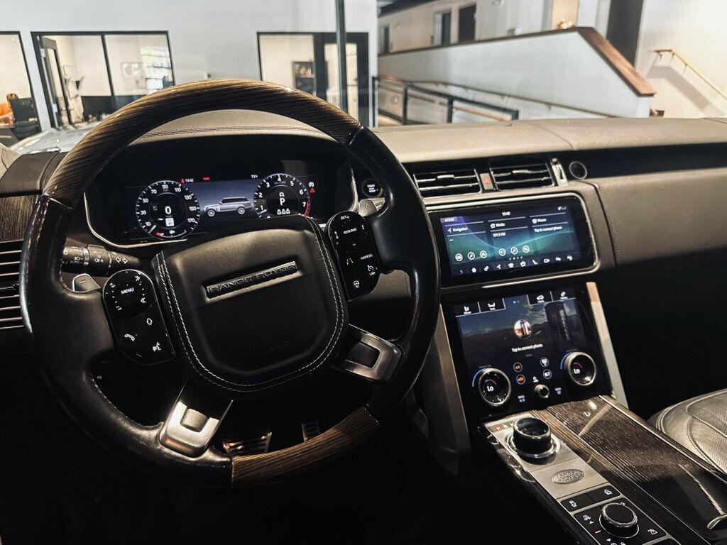 2020 Land Rover Range Rover MSRP$154,970Autobiography/ArgentoInteriorTrim/SVOUltra/CoolBox - 23060928 - 12