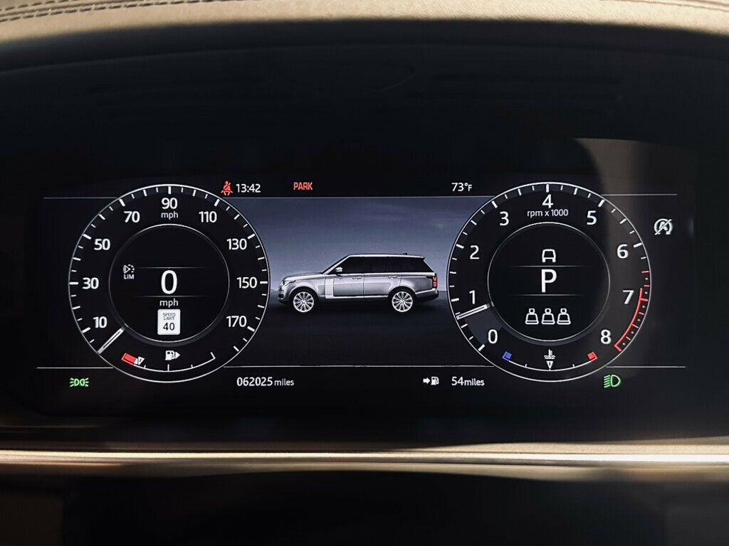 2020 Land Rover Range Rover MSRP$154,970Autobiography/ArgentoInteriorTrim/SVOUltra/CoolBox - 23060928 - 13