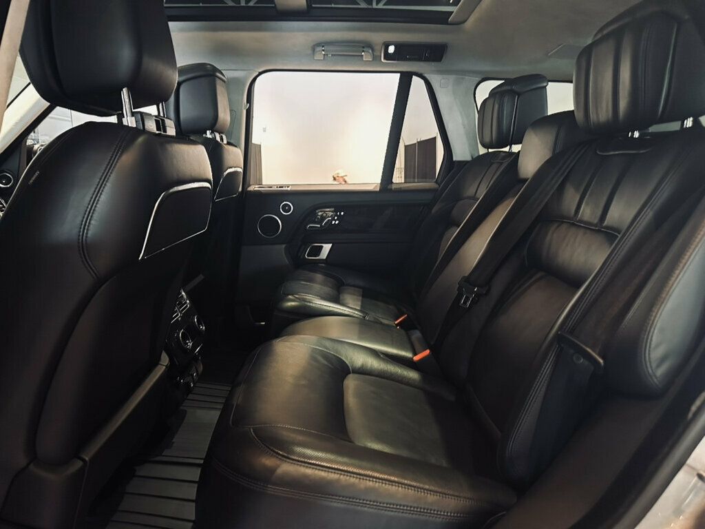 2020 Land Rover Range Rover MSRP$154,970Autobiography/ArgentoInteriorTrim/SVOUltra/CoolBox - 23060928 - 20