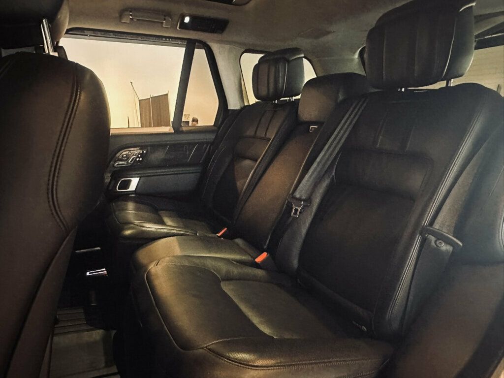 2020 Land Rover Range Rover MSRP$154,970Autobiography/ArgentoInteriorTrim/SVOUltra/CoolBox - 23060928 - 21