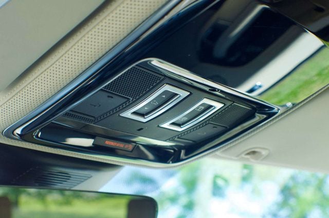 2020 Land Rover Range Rover MSRP$211895/SV-Autobiography/LWB/RearEntertainment/NAV - 23001516 - 40